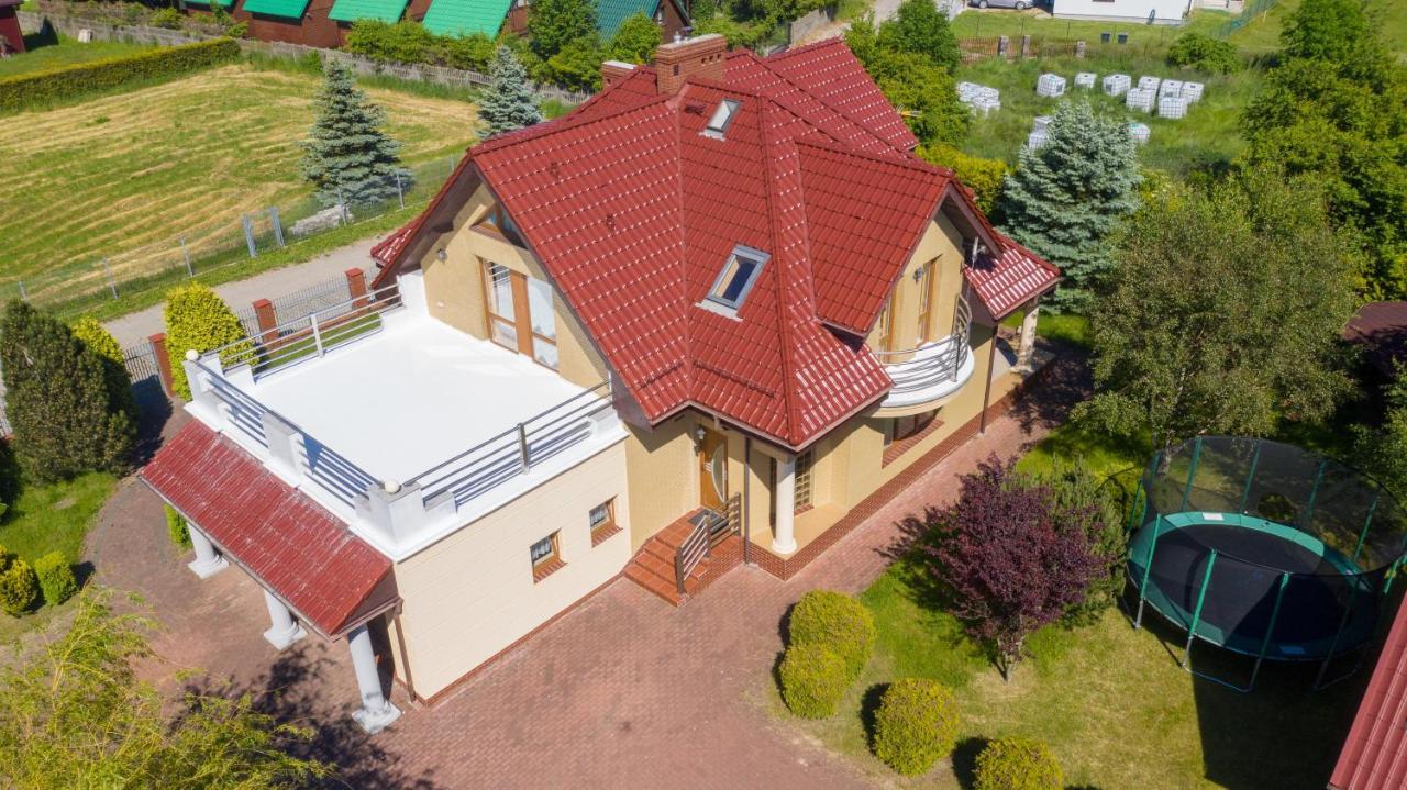 Willa Edi Władysławowo Exteriör bild