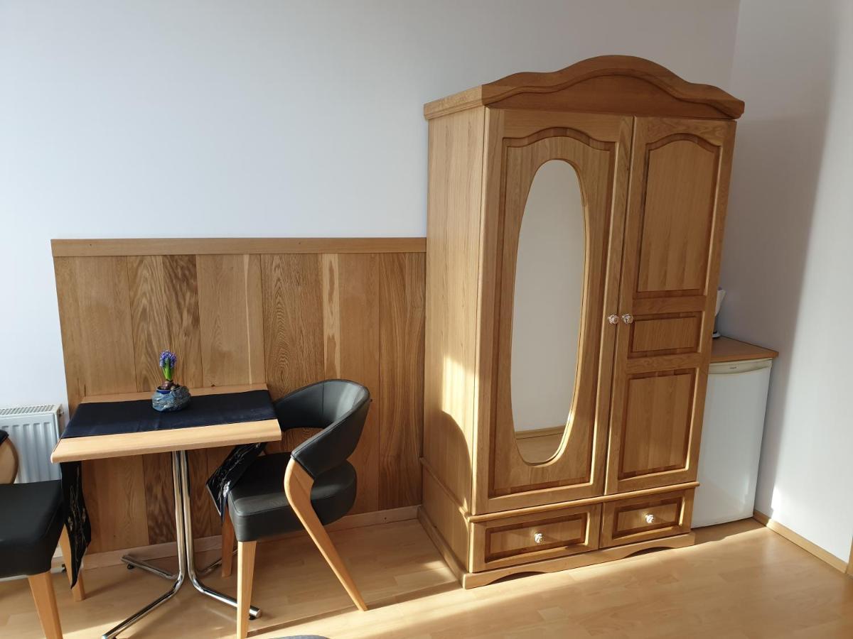 Willa Edi Władysławowo Exteriör bild