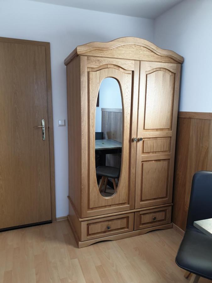 Willa Edi Władysławowo Exteriör bild