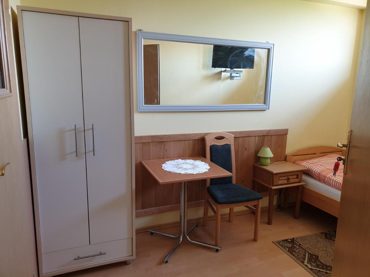 Willa Edi Władysławowo Exteriör bild